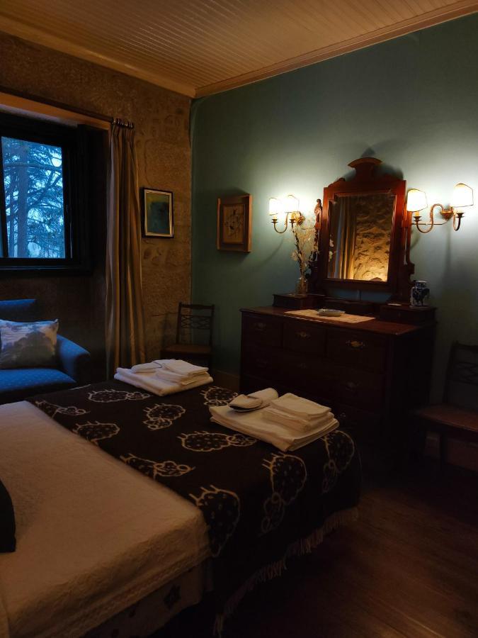 Lugar Da Pedra Alta - B&B - Private Historical Villa Melo Eksteriør bilde