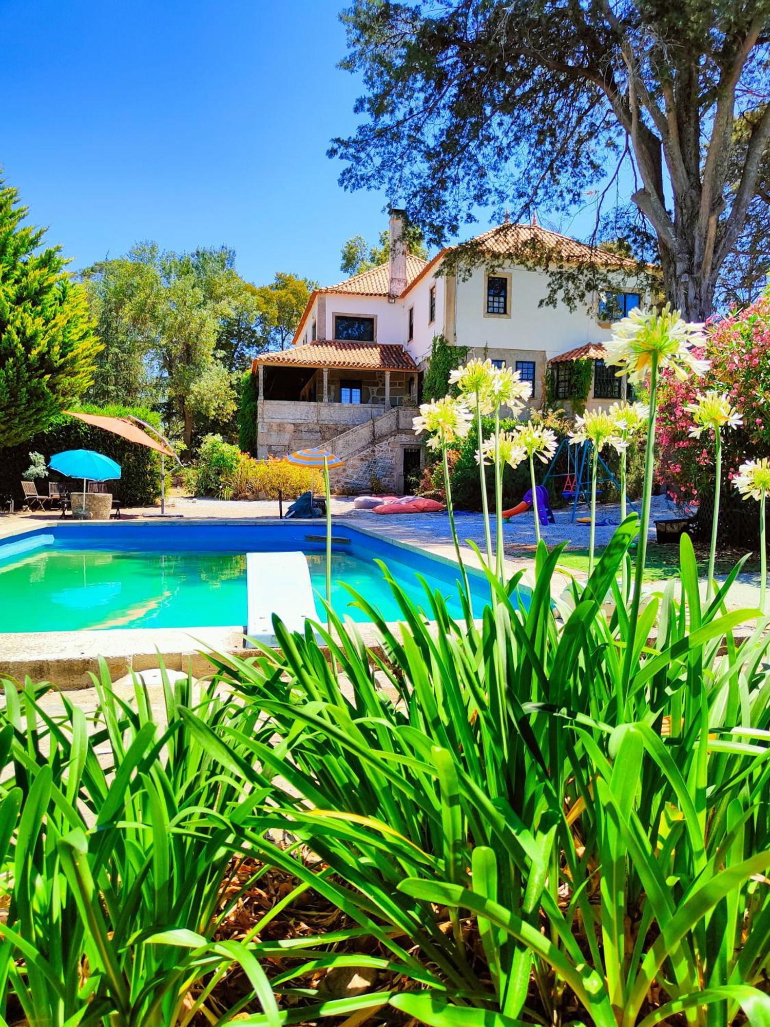 Lugar Da Pedra Alta - B&B - Private Historical Villa Melo Eksteriør bilde
