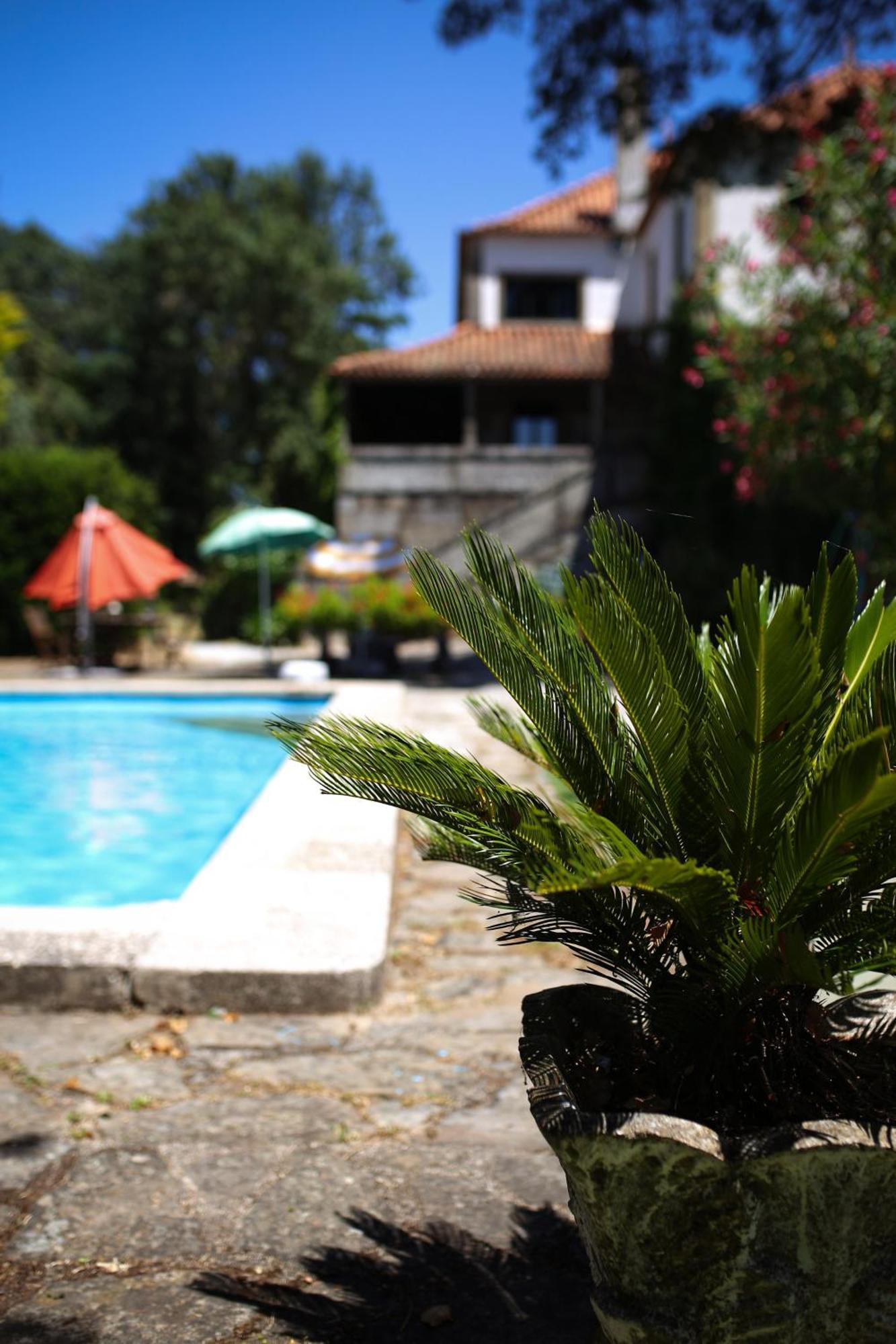 Lugar Da Pedra Alta - B&B - Private Historical Villa Melo Eksteriør bilde