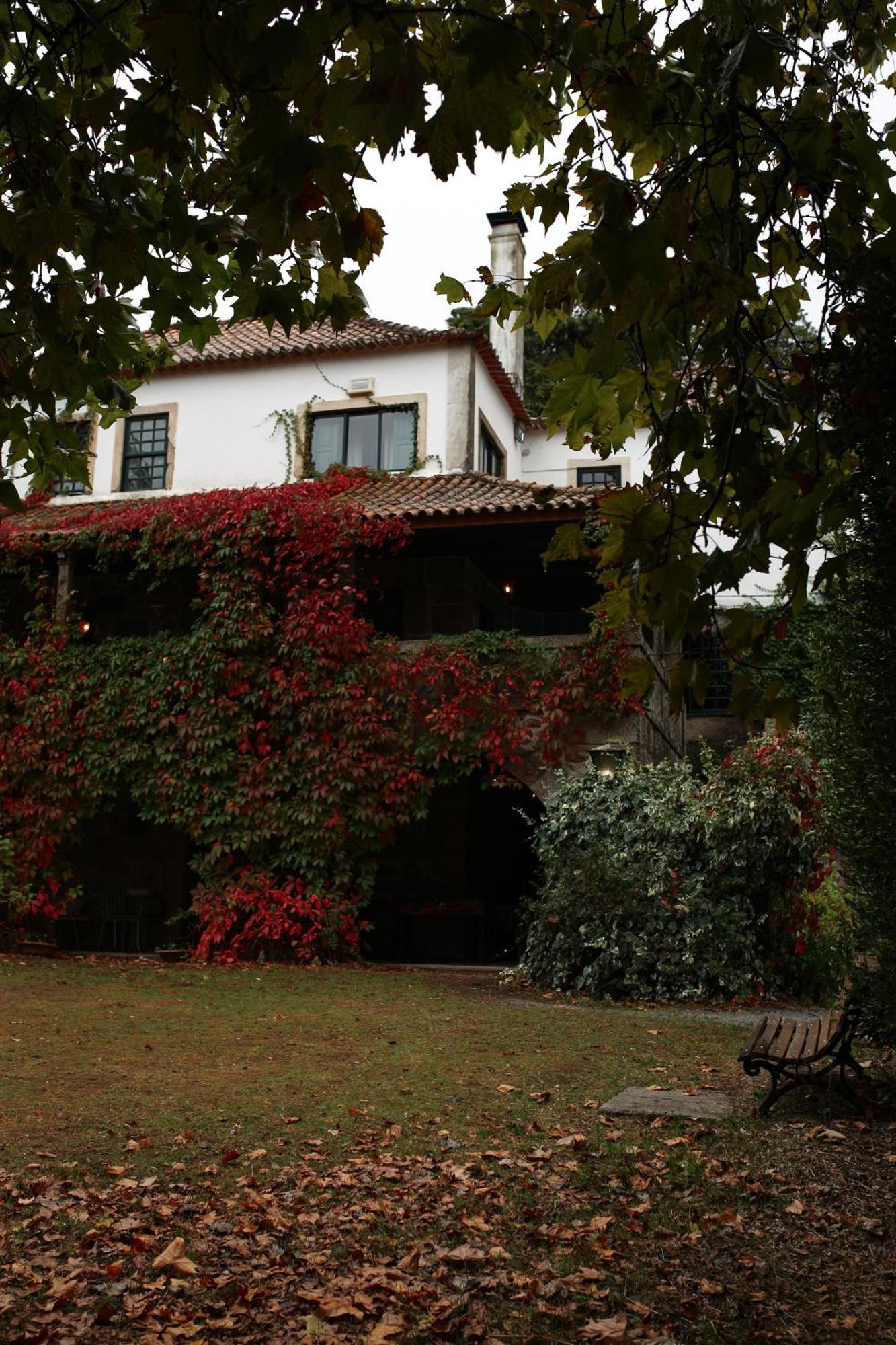 Lugar Da Pedra Alta - B&B - Private Historical Villa Melo Eksteriør bilde