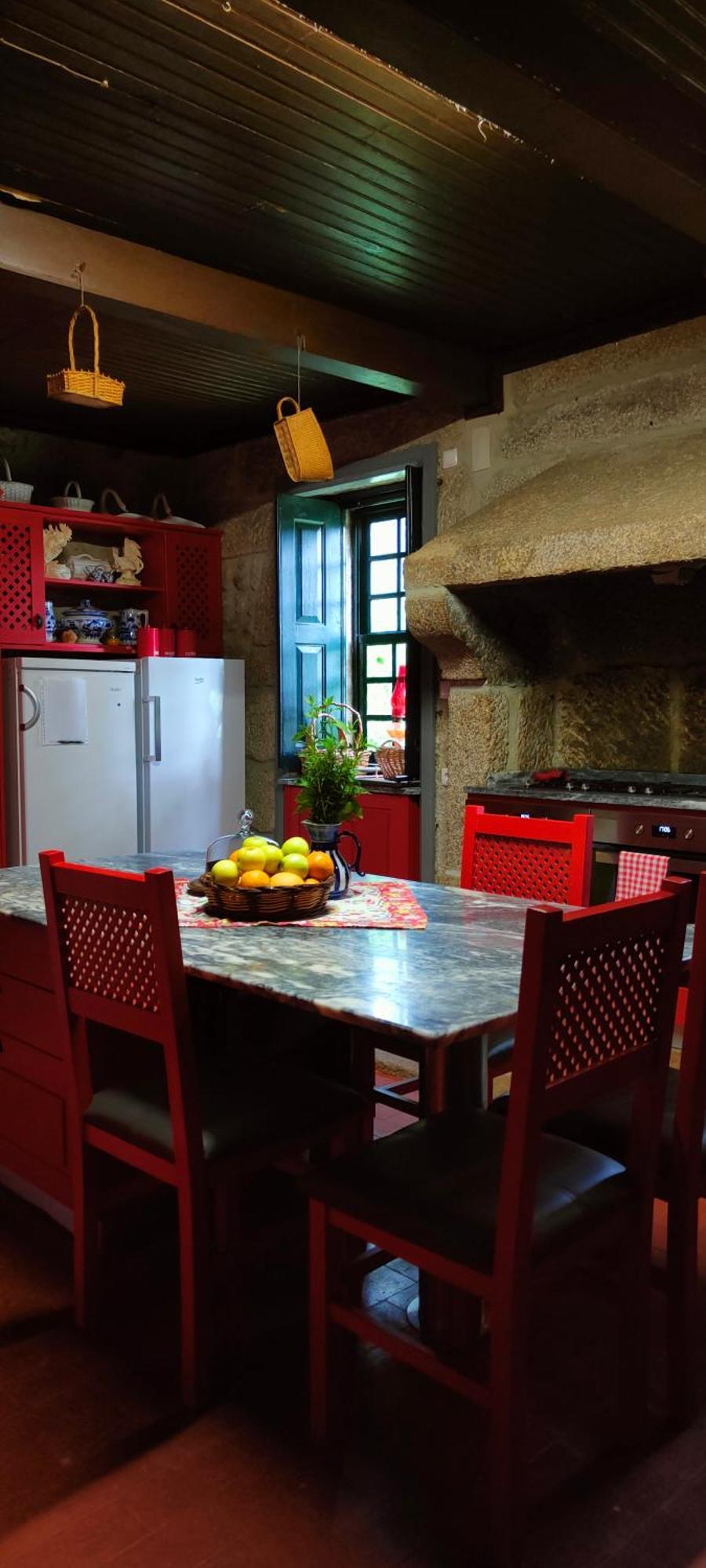 Lugar Da Pedra Alta - B&B - Private Historical Villa Melo Eksteriør bilde